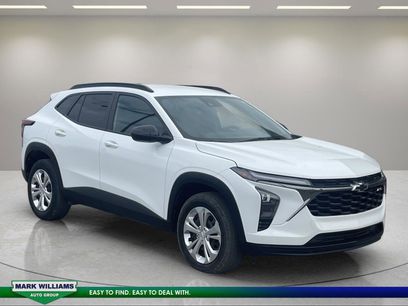 Used 2025 Chevrolet Trax RS