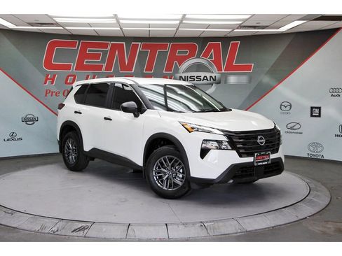 New 2026 Nissan Rogue S FWD image 1