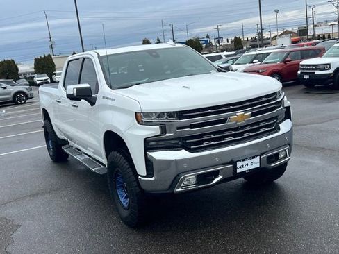 Used 2019 Chevrolet Silverado 1500 LTZ image 7