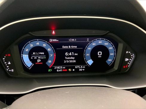 Certified 2024 Audi Q3 2.0T Premium Plus image 20
