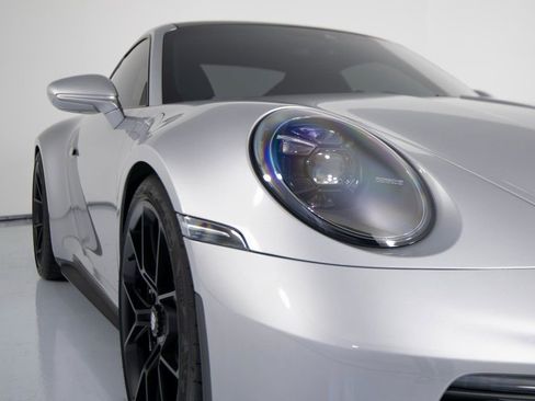 Certified 2022 Porsche 911 GT3 image 43