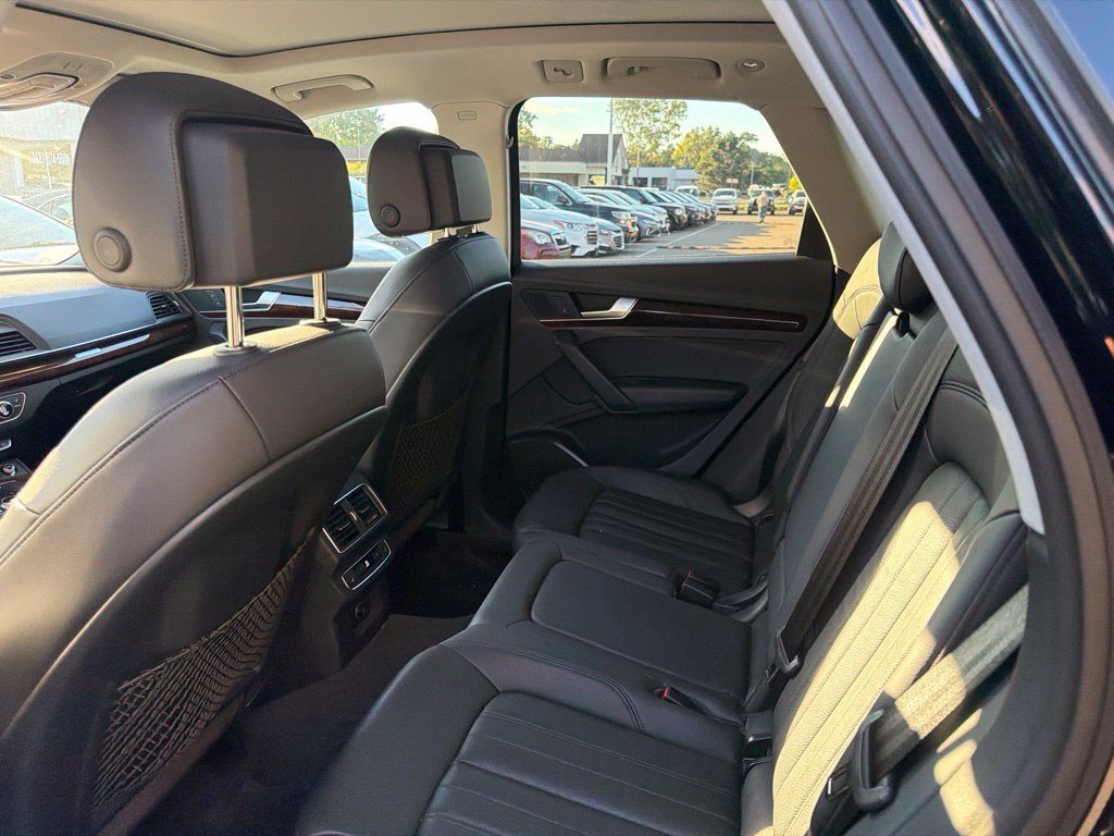 Used 2018 Audi Q5 2.0T Premium Plus AWD/4WD image 9