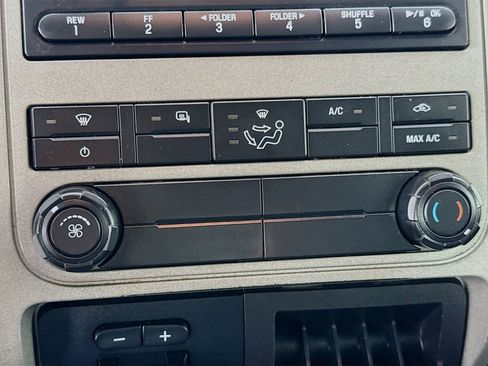 Used 2016 Ford F350 XLT w/ XLT Premium Package image 14