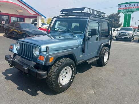 Used 1998 Jeep Wrangler SE AWD/4WD image 1