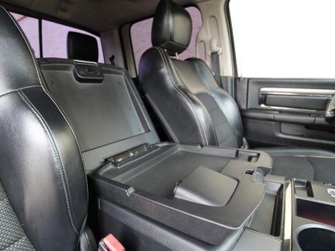 Used 2013 RAM 1500 Sport w/ Sport Premium Group image 37