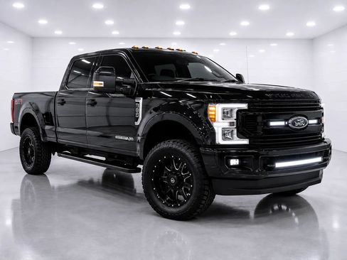 Used 2018 Ford F250 Lariat w/ Lariat Ultimate Package AWD/4WD image 7