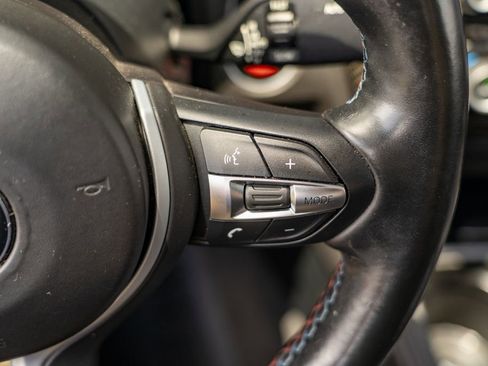 Used 2018 BMW M4 Coupe RWD image 29