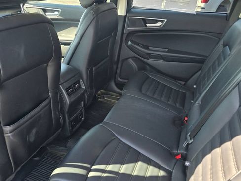 Certified 2024 Ford Edge SEL w/ Convenience Package AWD/4WD image 11