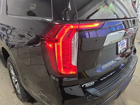 Used 2024 GMC Yukon XL SLE w/ Gmc Pro Safety Plus Package image 37