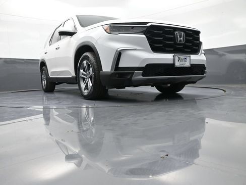Used 2023 Honda Pilot EX-L image 30