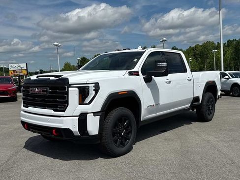 New 2026 GMC Sierra 2500 AT4 w/ AT4 Premium Plus Package AWD/4WD image 8