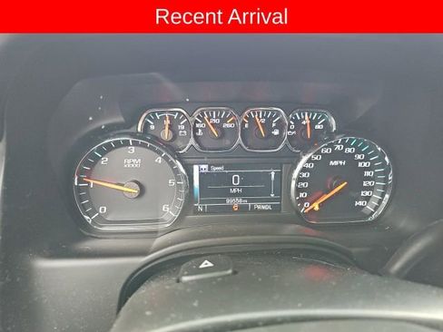 Used 2018 GMC Yukon SLE image 2