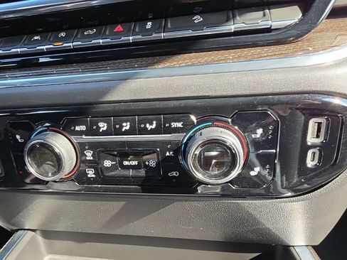 Used 2024 Chevrolet Silverado 1500 RST w/ Convenience Package II image 21