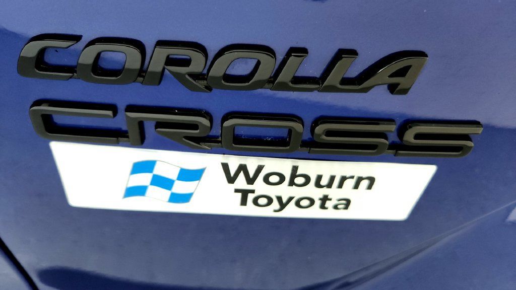 Certified 2024 Toyota Corolla Cross AWD Hybrid w/ Convenience Package image 13