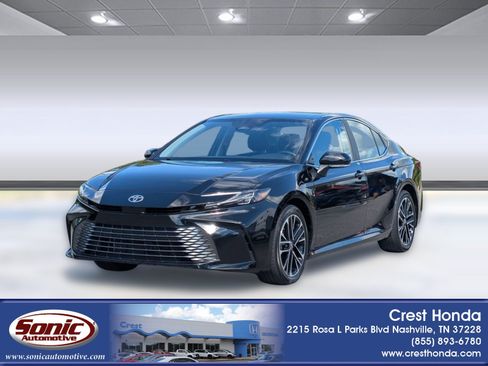 Used 2026 Toyota Camry XLE FWD image 1