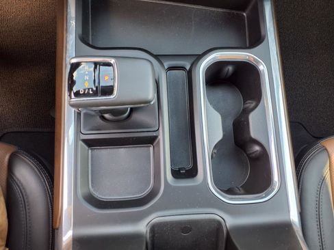 Certified 2024 Chevrolet Silverado 1500 High Country w/ Z71 Off-Road Package image 24