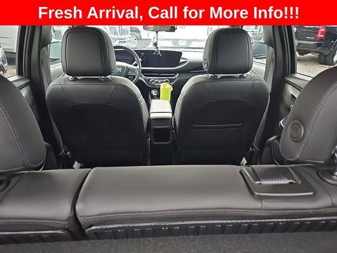 Used 2025 Buick Envista Sport Touring w/ Convenience I Package FWD image 25