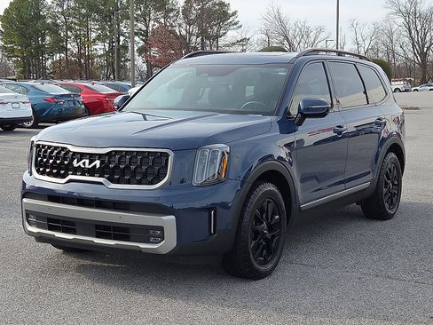 Used 2023 Kia Telluride SX X-Pro image 2