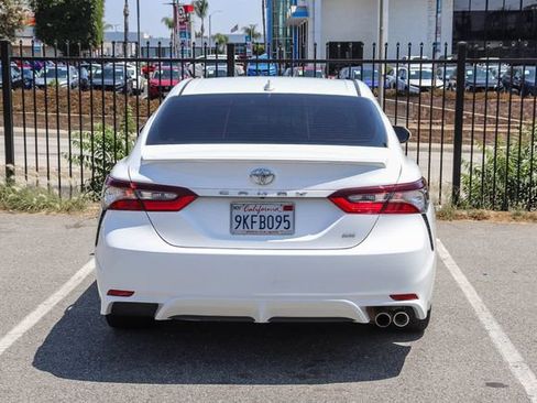 Used 2023 Toyota Camry SE FWD image 11