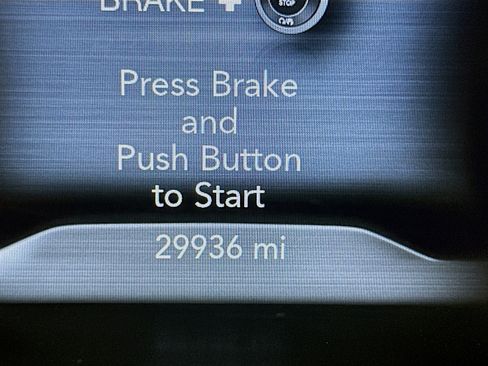 Used 2022 Jeep Cherokee Limited w/ Mopar Interior Package image 19