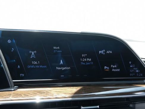 Used 2024 Cadillac Escalade Sport Platinum w/ LPO, ONYX Package AWD/4WD image 39