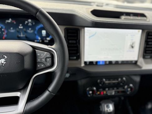 New 2025 Ford Bronco Outer Banks image 17