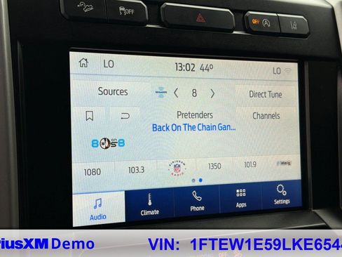 Used 2020 Ford F150 Lariat image 27