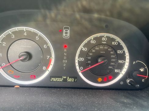 Used 2009 Honda Accord EX image 8
