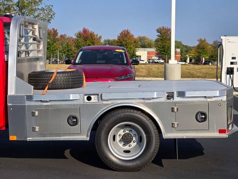 Used 2024 Ford F350 XL image 15