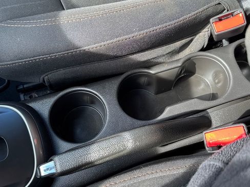 Used 2017 Chevrolet Trax LT image 26