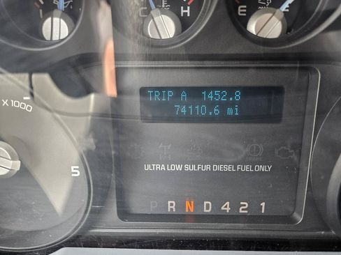 Used 2011 Ford F750 2WD Regular Cab Super Duty image 37