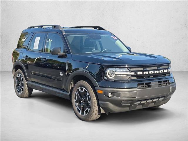 Used 2023 Ford Bronco Sport Outer Banks w/ Tech Package AWD/4WD image 3