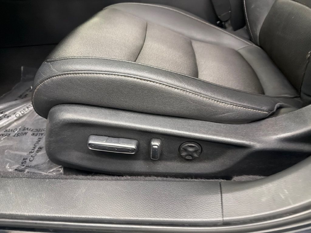 Used 2019 Honda Accord Sport image 10