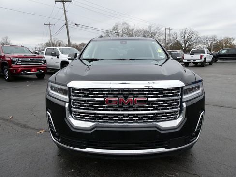 Certified 2023 GMC Acadia Denali w/ Black Diamond Edition image 9