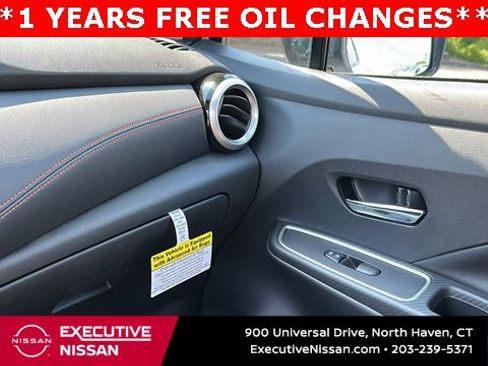 New 2025 Nissan Versa SR w/ Trunk Package image 19