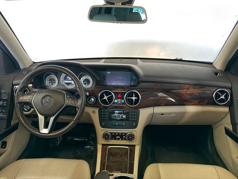 Used 2013 Mercedes-Benz GLK 350 4MATIC image 18