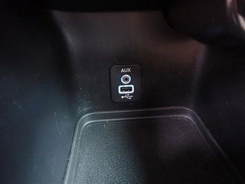 Used 2018 Dodge Journey SE w/ Popular Equipment Group FWD image 21