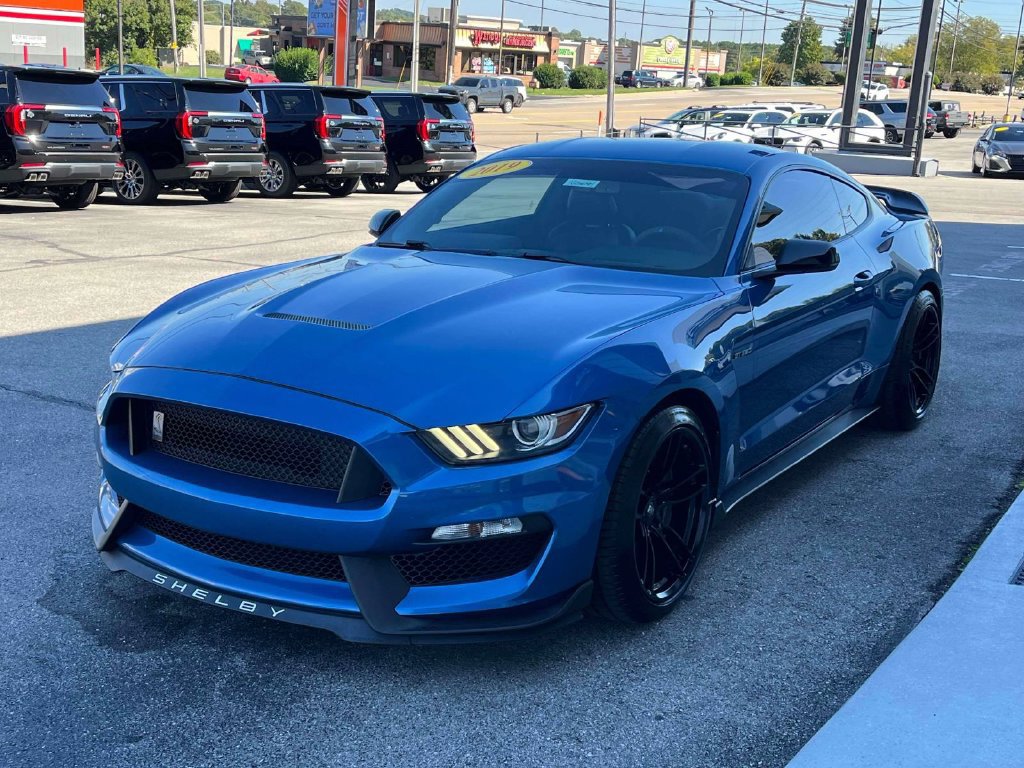 Used 2019 Ford Mustang Shelby GT350 w/ Technology Package RWD image 7