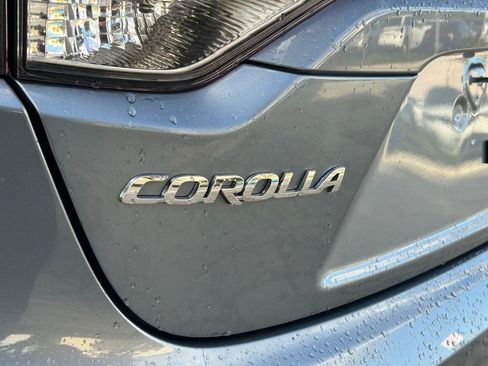 Used 2024 Toyota Corolla SE image 23