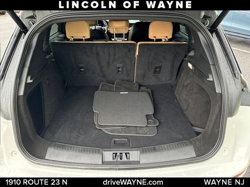 Certified 2023 Lincoln Corsair Reserve FWD image 7