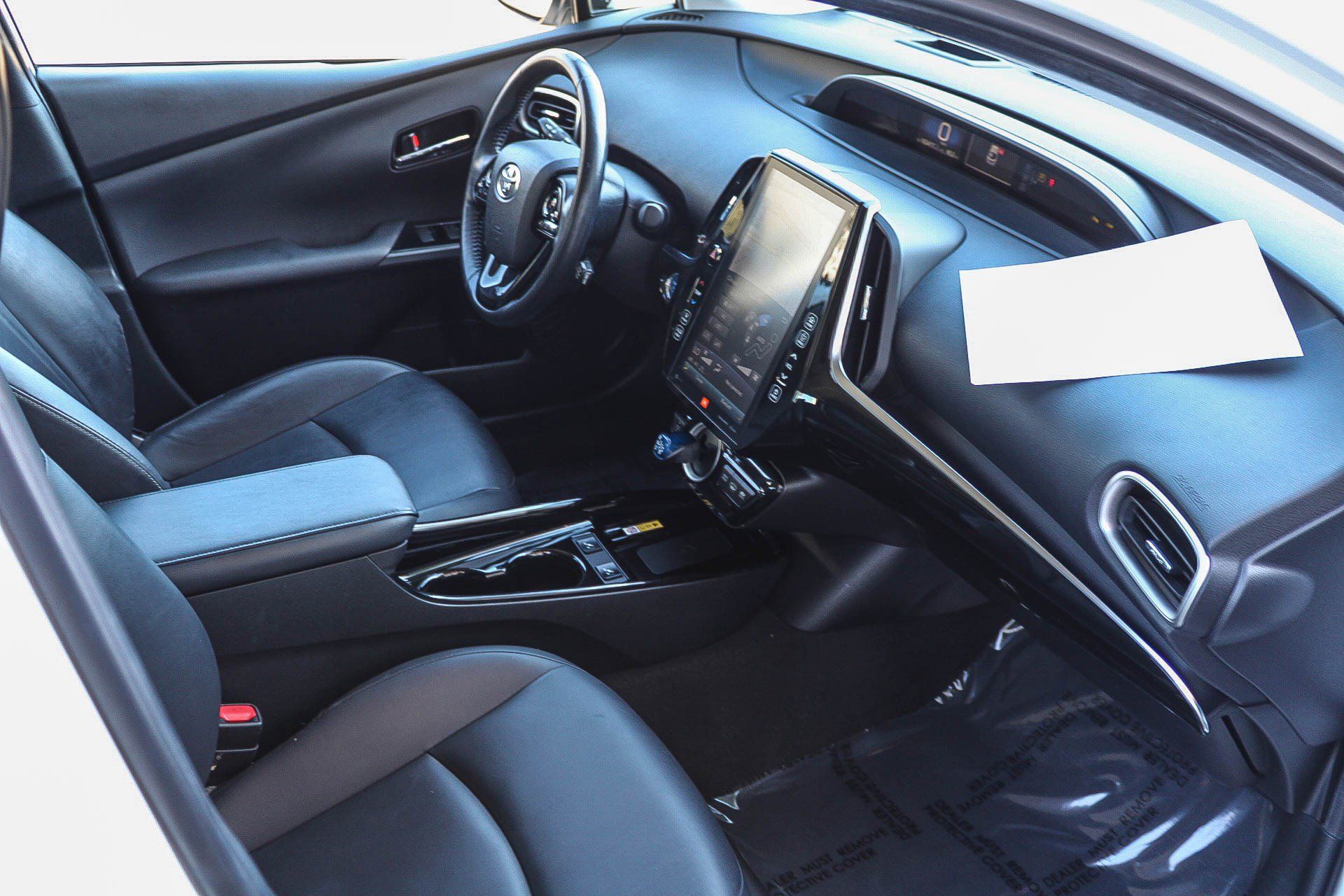 Certified 2021 Toyota Prius Prime Limited FWD image 30