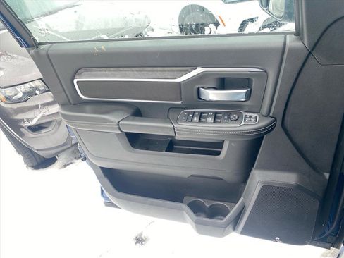 Used 2024 RAM 2500 Big Horn w/ Bed Utility Group image 16