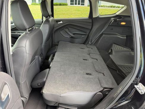 Used 2019 Ford Escape SEL AWD/4WD image 17