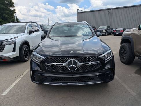 Used 2023 Mercedes-Benz GLC 300 image 3