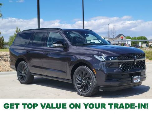New 2026 Lincoln Navigator Reserve w/ Jet Appearance Package AWD/4WD image 1