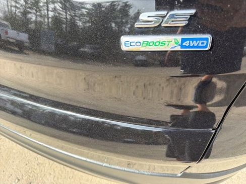 Used 2019 Ford Escape SE AWD/4WD image 9