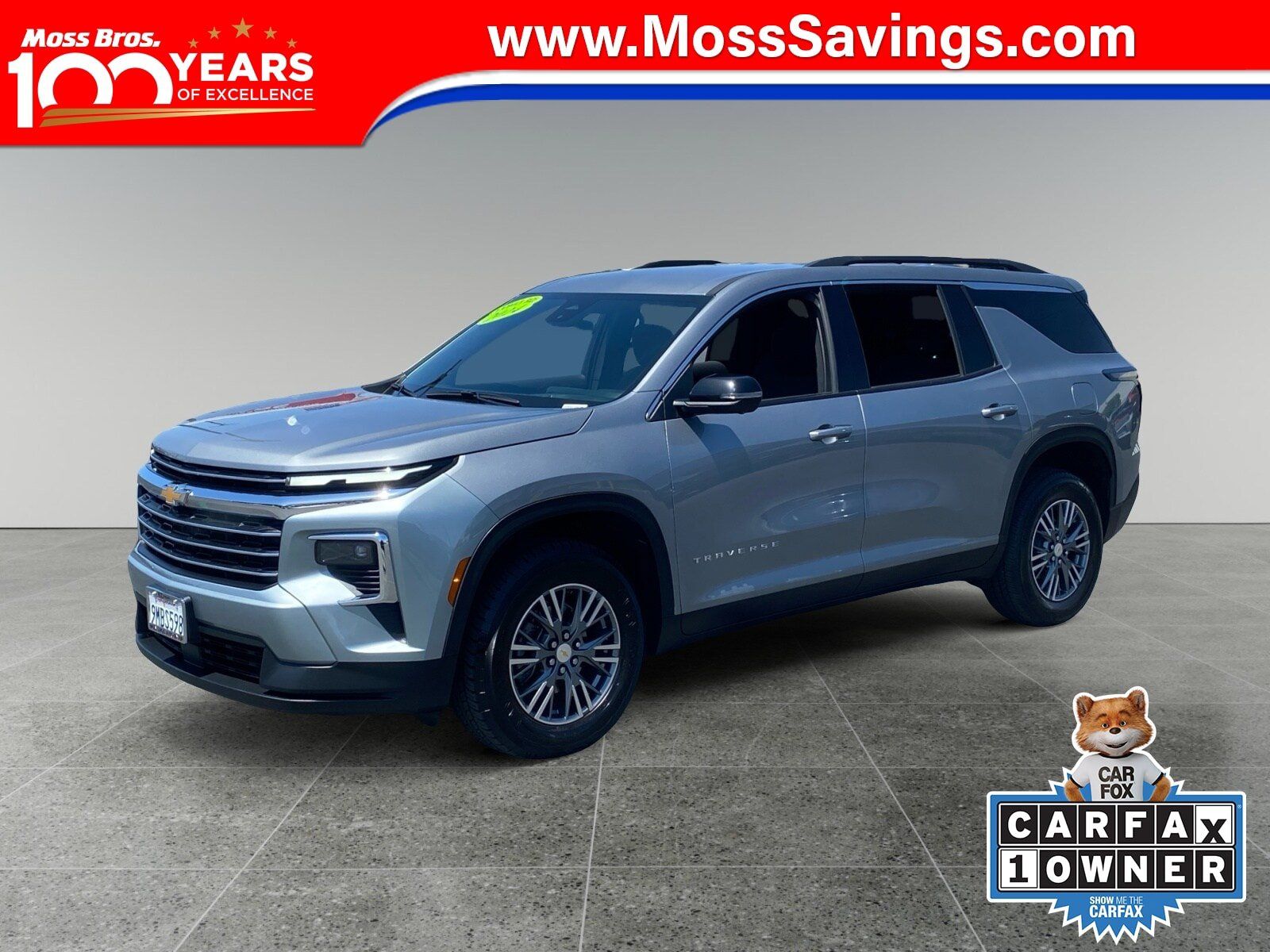 Used 2024 Chevrolet Traverse LT AWD/4WD image 1