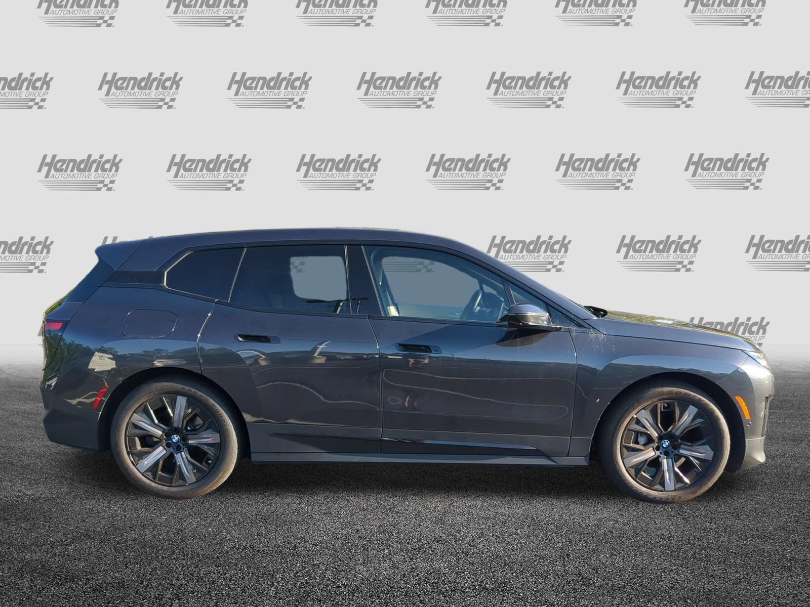 Certified 2025 BMW iX xDrive50 w/ Premium Package AWD/4WD image 11