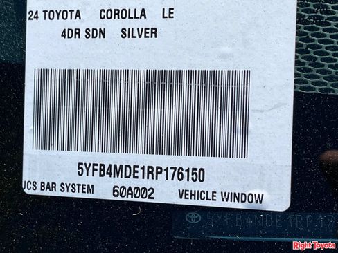 Used 2024 Toyota Corolla LE FWD image 33