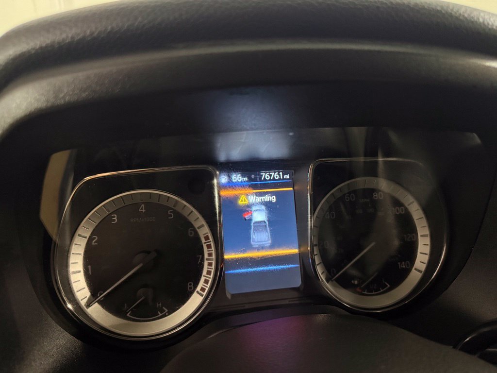 Used 2019 Nissan Titan PRO-4X w/ Pro-4x Convenience Package AWD/4WD image 11